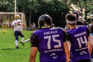 what is a cover 2 defense
